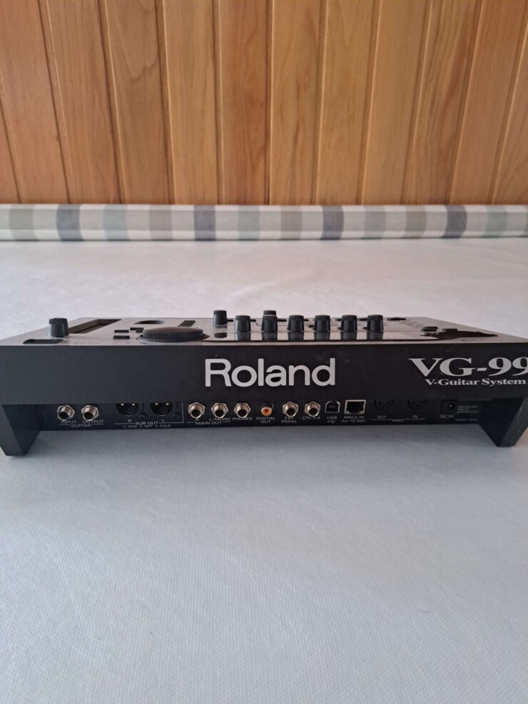 Módulo Procesador de sobremesa para guitarra Roland VG 99 - Imagen 3