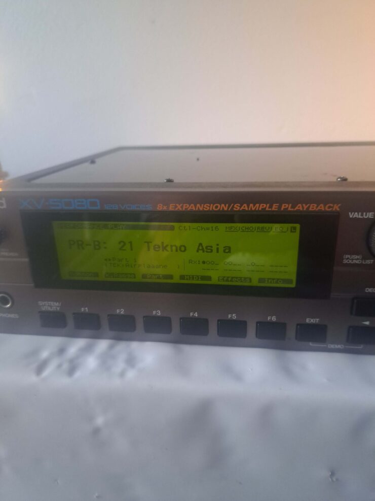 Módulo sintetizador Roland XV 5080 - Imagen 3